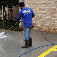 Pressure Washing Areas That Are Critical in Your Parking Lot